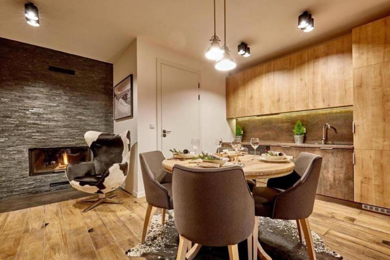 Apartamenty Pod Giewontem Gawra - Piekny Apartament Z Tarasem, Sauna I Jacuzzi W Cenie Pobytu - 5 Min Pieszo Do Krupowek Zakopane Luaran gambar