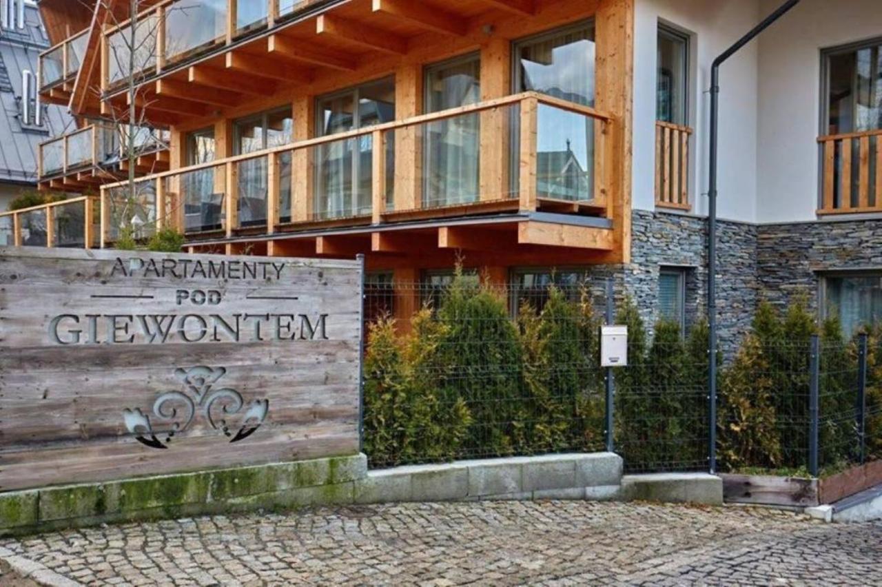 Apartamenty Pod Giewontem Gawra - Piekny Apartament Z Tarasem, Sauna I Jacuzzi W Cenie Pobytu - 5 Min Pieszo Do Krupowek Zakopane Luaran gambar