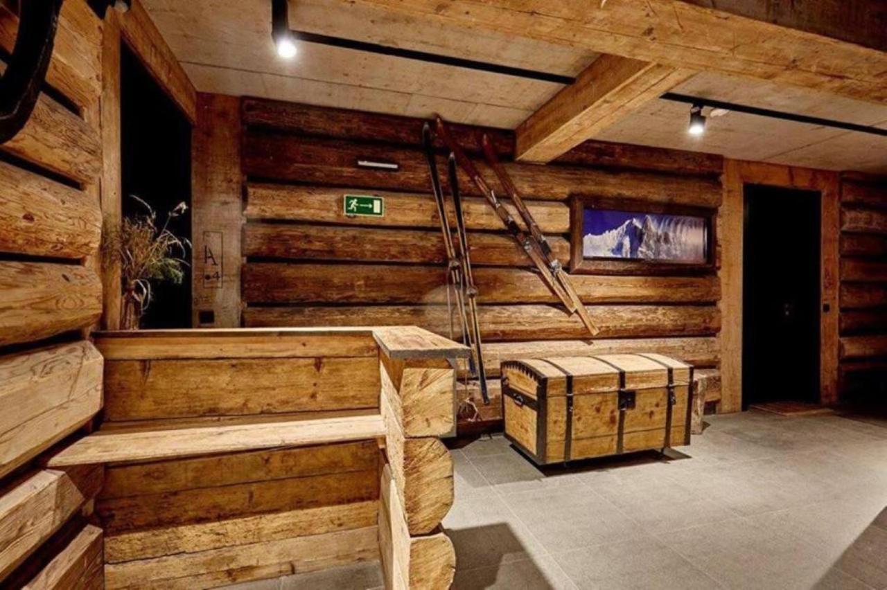 Apartamenty Pod Giewontem Gawra - Piekny Apartament Z Tarasem, Sauna I Jacuzzi W Cenie Pobytu - 5 Min Pieszo Do Krupowek Zakopane Luaran gambar